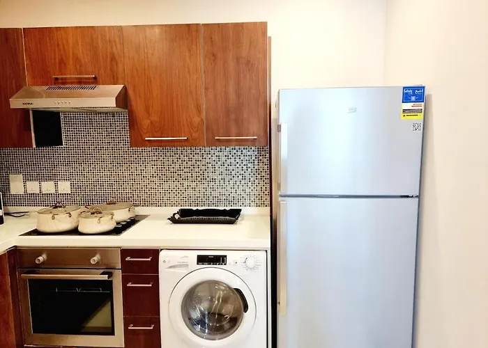 Three Bedroom Luxury Apt Manama