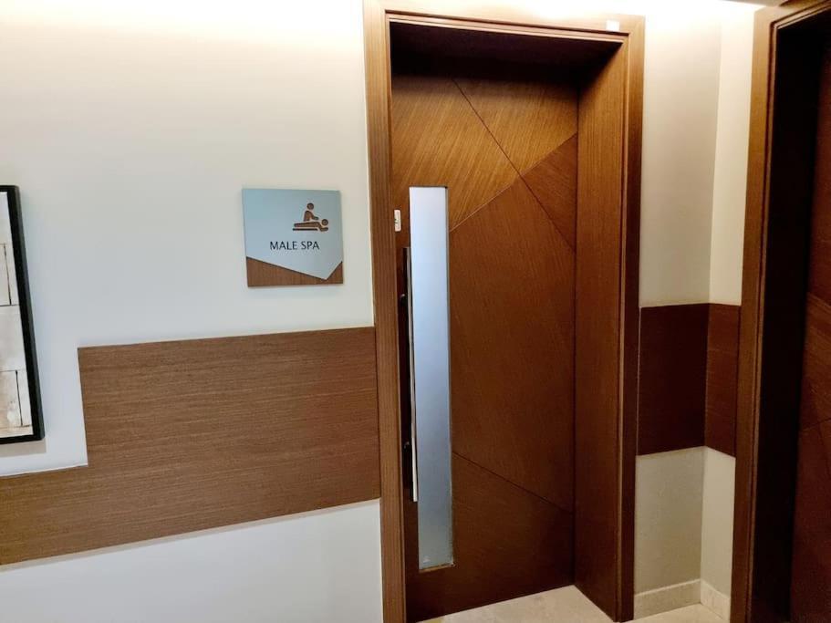 Three Bedroom Luxury Apartment Manama