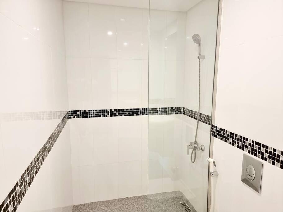 Apartment Three Bedroom Luxury Manama